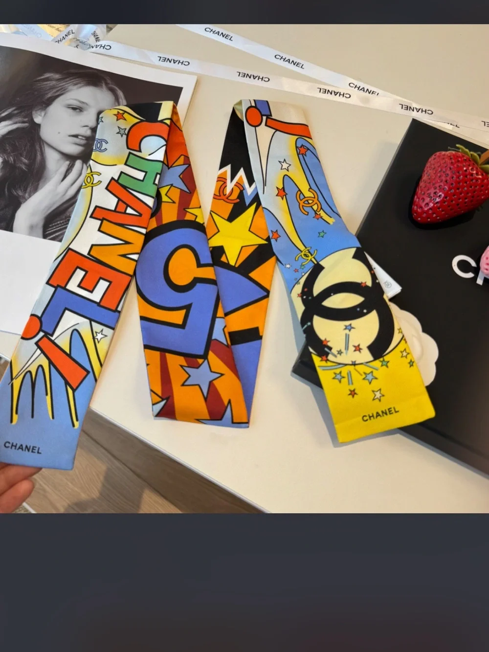 💥 Double C DesignerSuperman Comic Pow Colorful Star Limited Edition Twilly Scarf